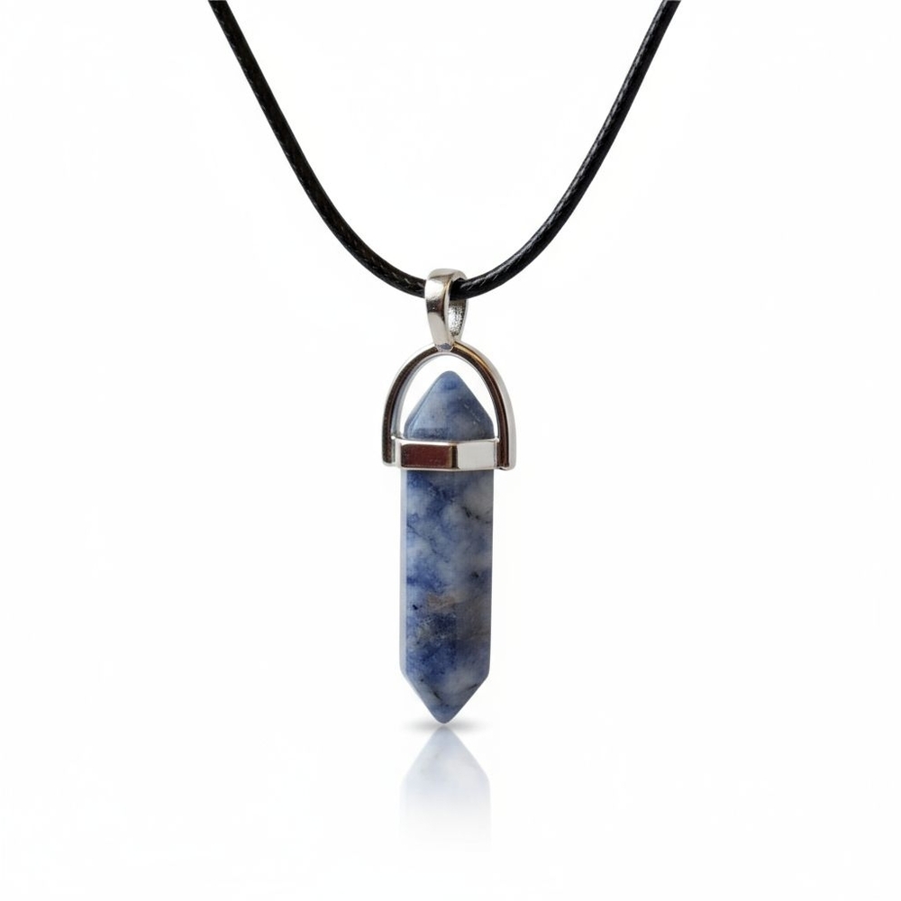 NWT Beautiful Blue Sodalite Bullet Crystal Pendant on Leather Cord Necklace